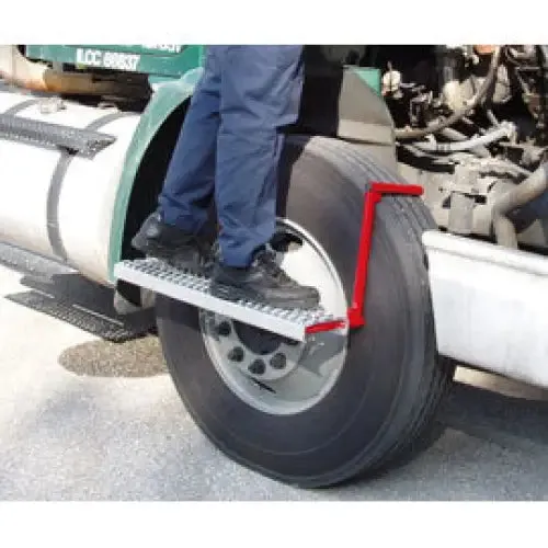 AME 62030 Folding Tire Step