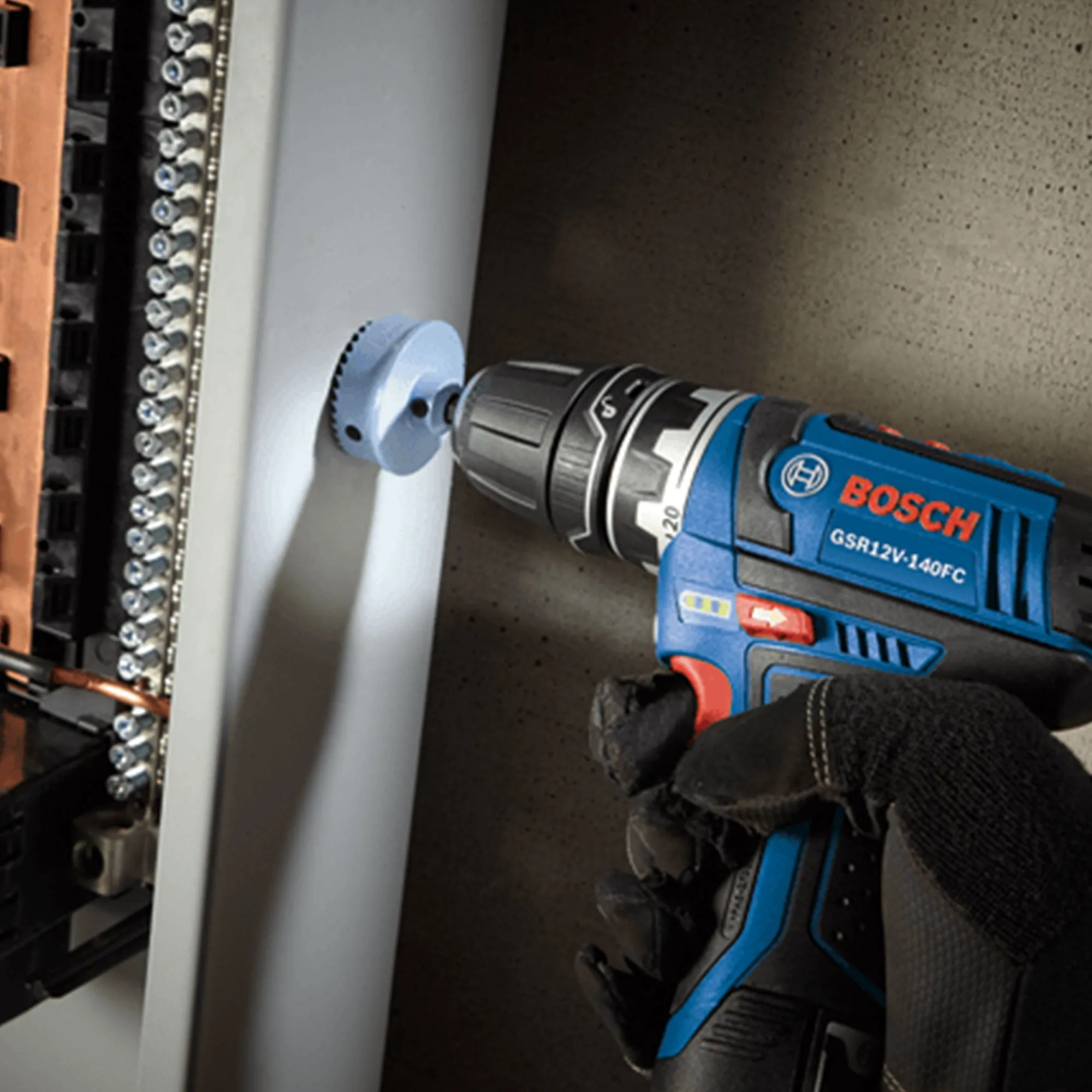 Bosch 5-In-1 Drill/Driver with Flexiclick System and 12 Volt 2.0 Ah Batteries