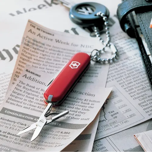 Classic SD Swiss Army Knife by Victorinox