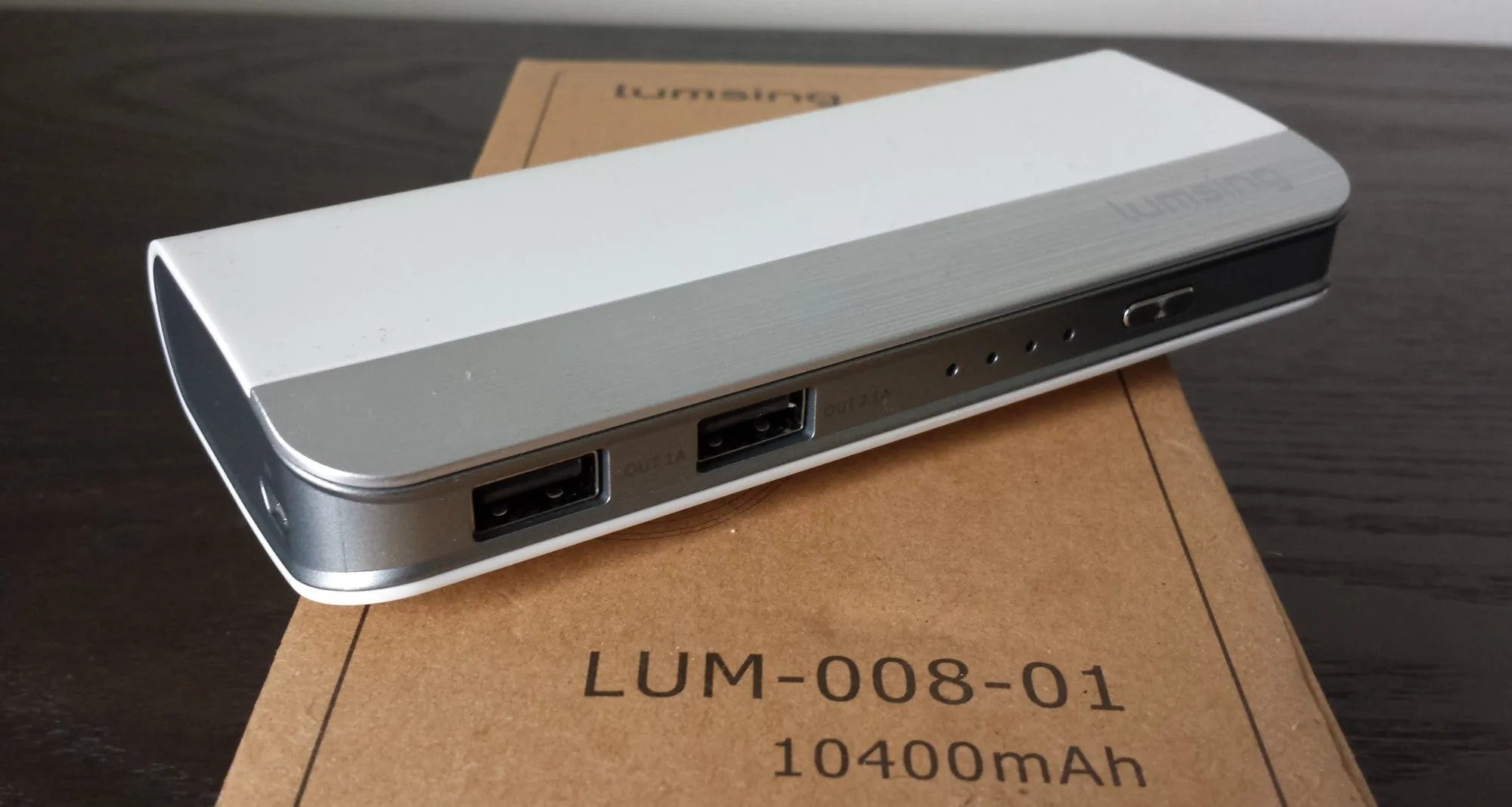 Lumsing - Lum-008-01 10,400 mAh Power Bank