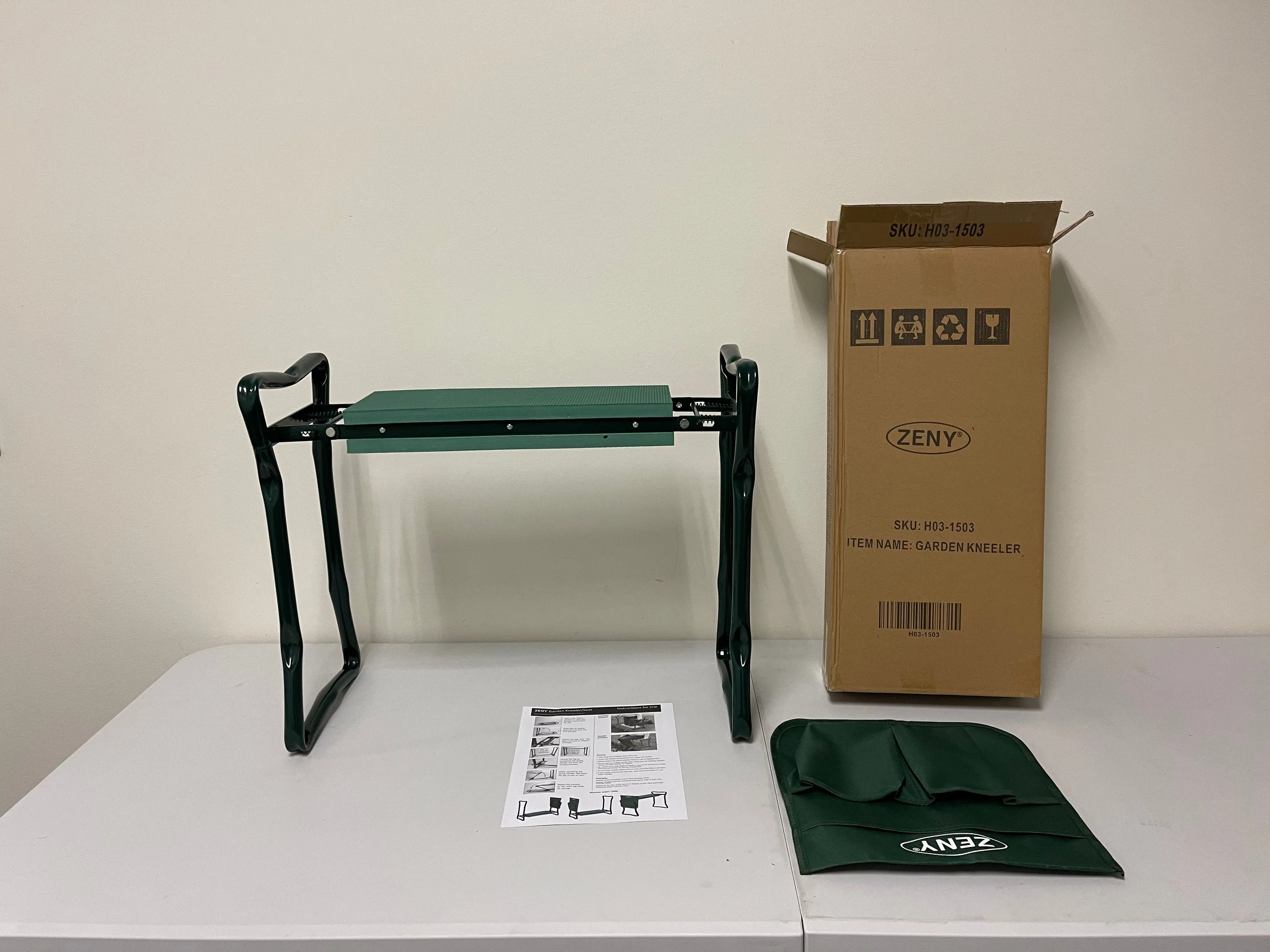 ZENY Folding Garden Kneeler Bench Seat w/Kneeling Pad and Tool Pouch (Green)